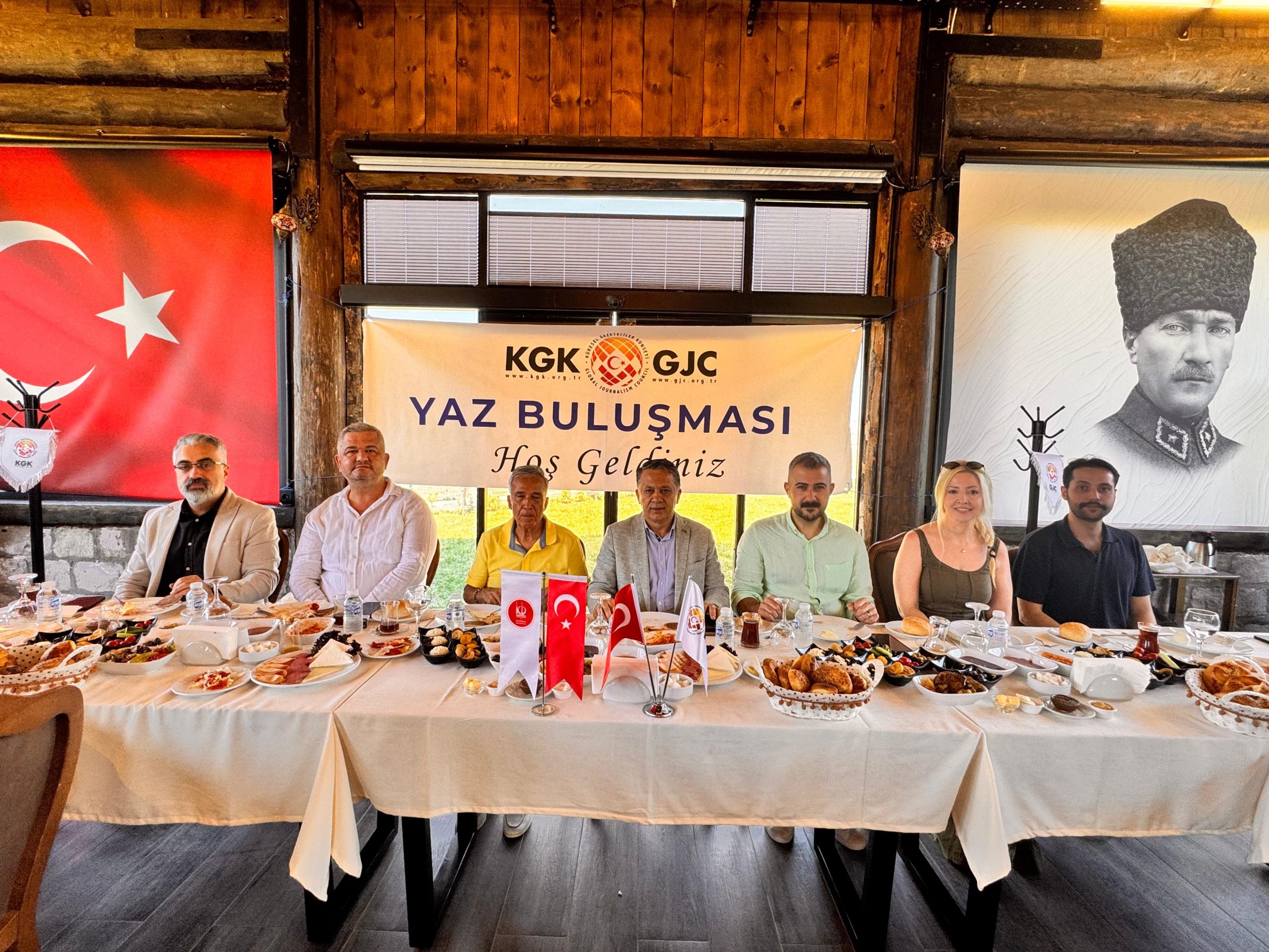KGK Ailesi, ‘Yaz Buluşması’ için Ankara Keçiören’de bir araya geldi